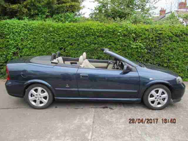 Vauxhall ASTRA CONVERTIBLE. Vauxhall car from United Kingdom