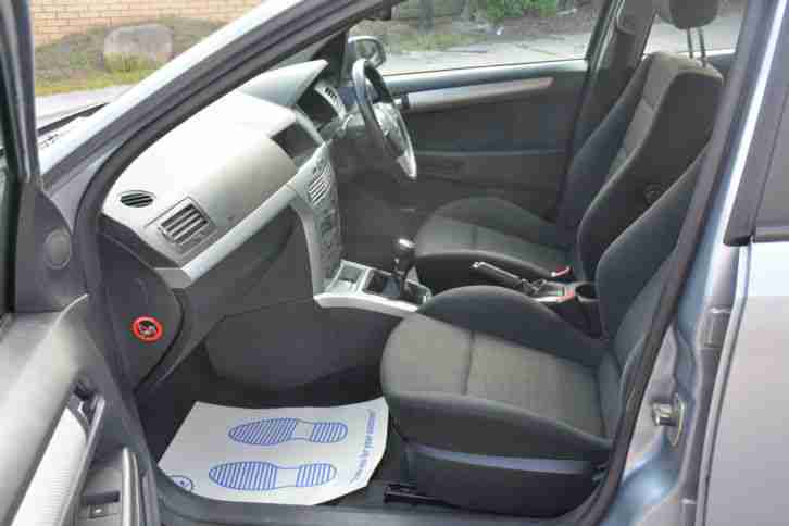 VAUXHALL ASTRA SXI 1.6 16V 5 DOOR*FULL SERVICE HISTORY*FULL MOT*LOVELY CONDITION