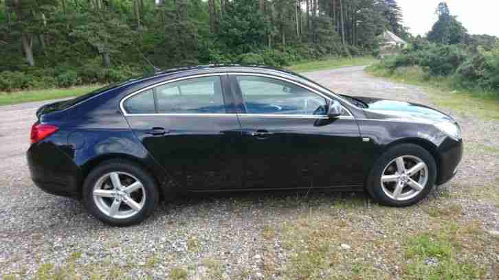 VAUXHALL INSIGNIA EXCLUSIVE 2.0 CDTI 160HP + 4 HINTER TIRES