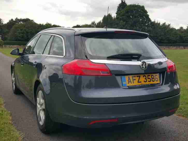 VAUXHALL INSIGNIA EXCLUSIVE 2.0 CDTI EFLEX ESTATE 2010 FULL SERVICE HISTORY