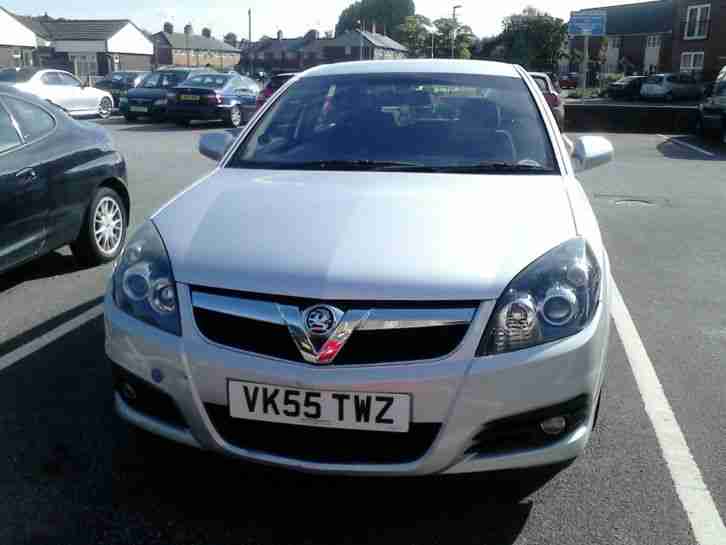 VAUXHALL VECTRA, 2.2 DIRECT SRI. PETROL, SILVER