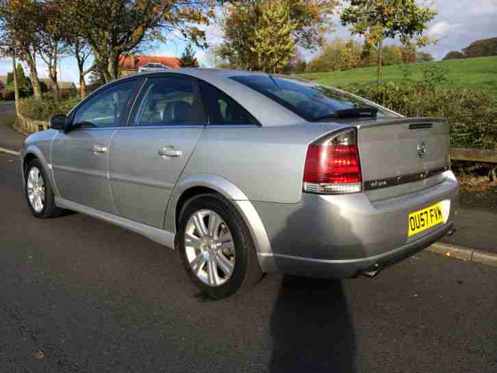 VAUXHALL VECTRA SRI CDTI 3.0CDTI V6, FULLY LOADED, FULL LEATHER, BI XENONS