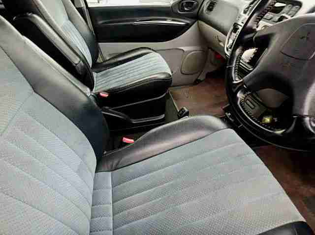 VERY RARE FRESH IMPORT 2005 MITSUBISHI DELICA SPACE GEAR CHAMONIX 4WD V6 AUTO