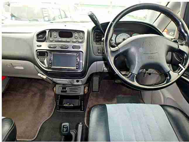 VERY RARE FRESH IMPORT 2005 MITSUBISHI DELICA SPACE GEAR CHAMONIX 4WD V6 AUTO