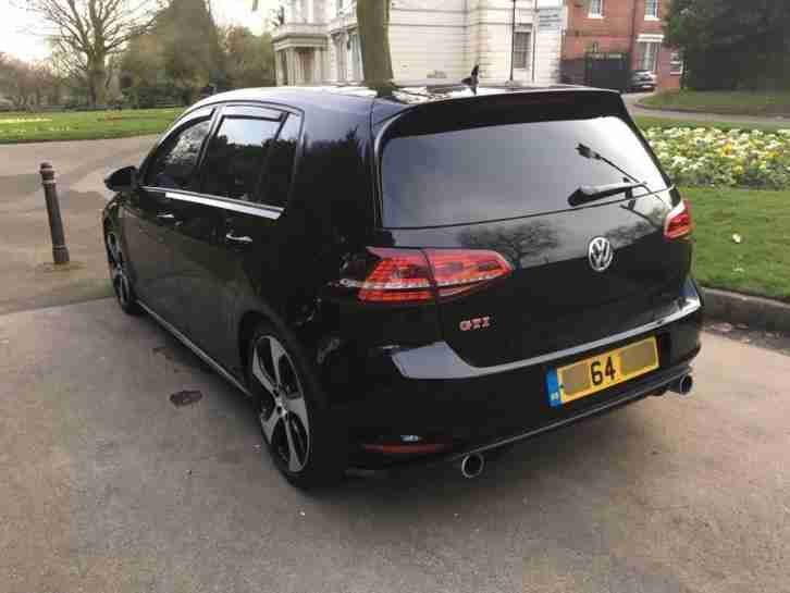VOLKSWAGEN GOLF 1.6 TDI DSG 64 REG 5 DOOR FULL GTI REPLICA INSIDE OUT LOADED
