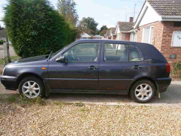 VOLKSWAGEN GOLF GL AUTO 1.6 100 bhp crossflow well maintained air con