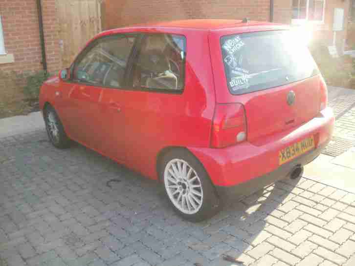 VOLKSWAGEN LUPO SPORT RED 2000
