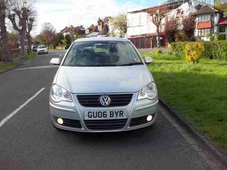 VOLKSWAGEN POLO 1.4 S AUTOMATIC 5 DOOR (ONLY 12,000 MILES)
