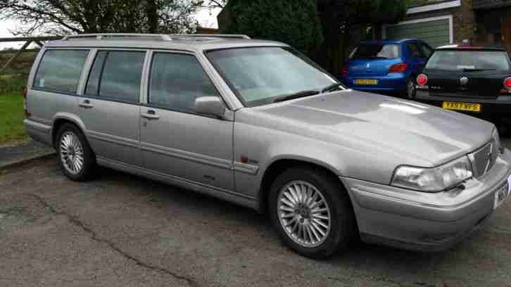 VOLVO 960 ESTATE