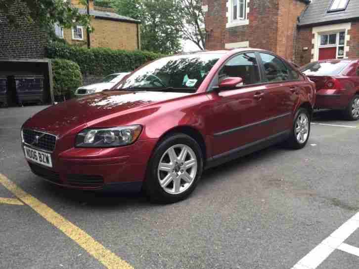 VOLVO S40 1.6 DIESEL • MOT • ALLOY WHEELS • NEW TYRES
