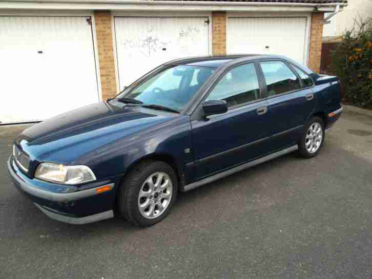 S40 4 DOOR SALOON 1.8 MANUAL