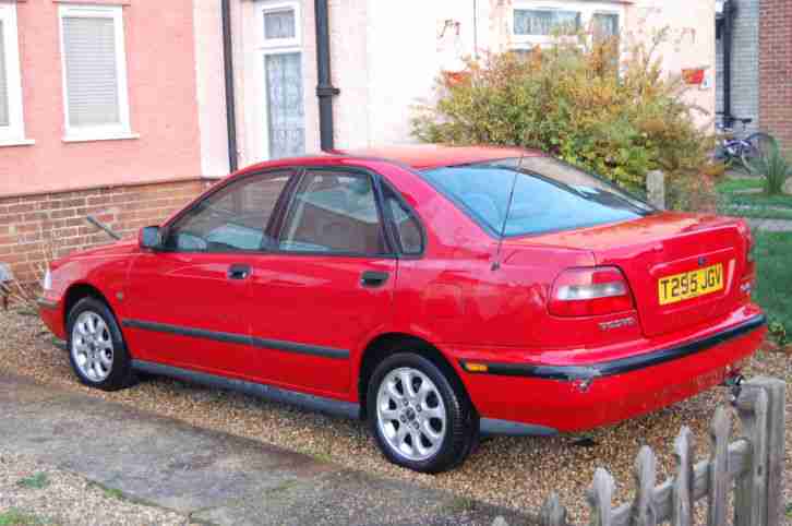 VOLVO S40 XS 1.6 PETROL