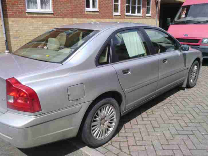 VOLVO S80 DIESEL D5