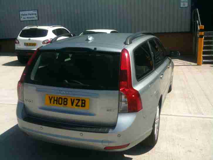 VOLVO V50 SE DIESEL