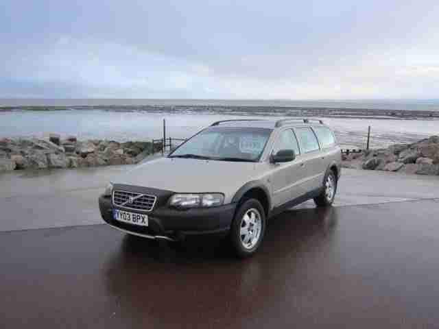 VOLVO XC70 2.5T SE Geartronic