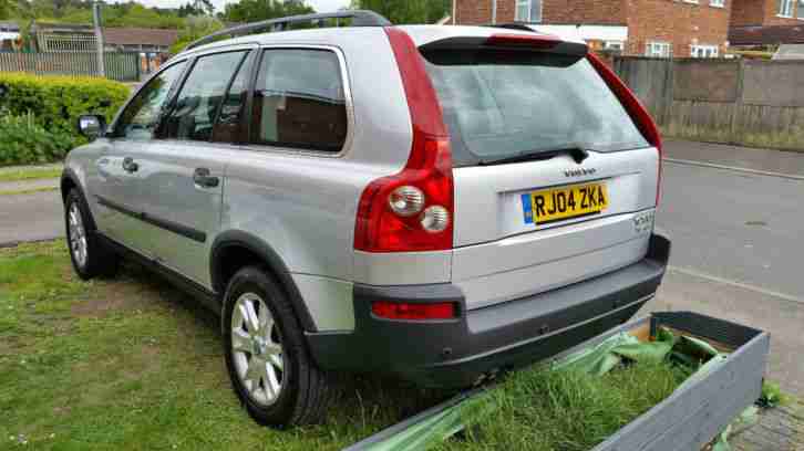 VOLVO XC90 2004 T6 2.9L ** ONLY 37,OOO MILES ** SE AWD SEMI-AUTO SILVER 7 SEATER