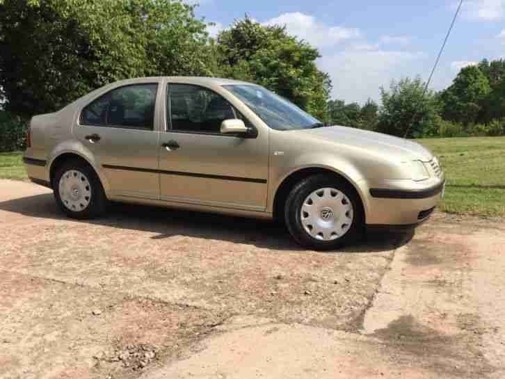 VW Bora 51plate 1.6S lovely condition low