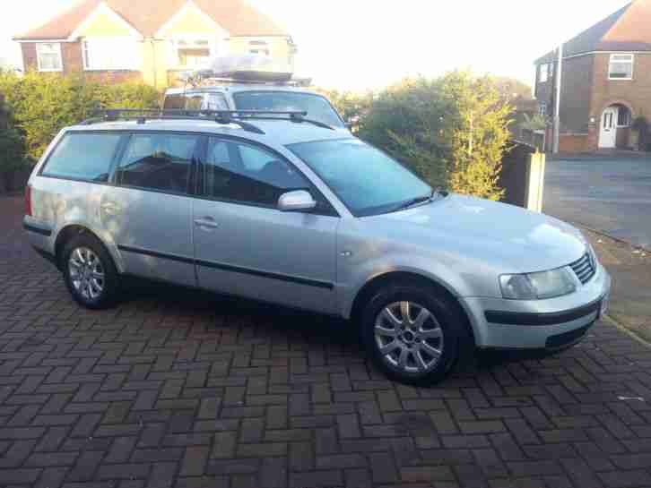 VW PASSAT ESTATE 1.9 TDi SILVER 5 DOOR TURBO