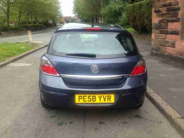 Vauxhall Astra 1.4 16v Breeze 2008 special edition