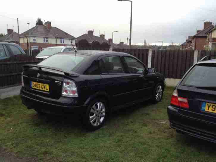 Vauxhall Astra 1.6 Club,8v (03) black ,Low Mileage