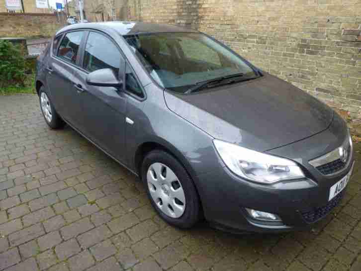 Vauxhall Astra 1.6i 16V Exclusiv 5dr