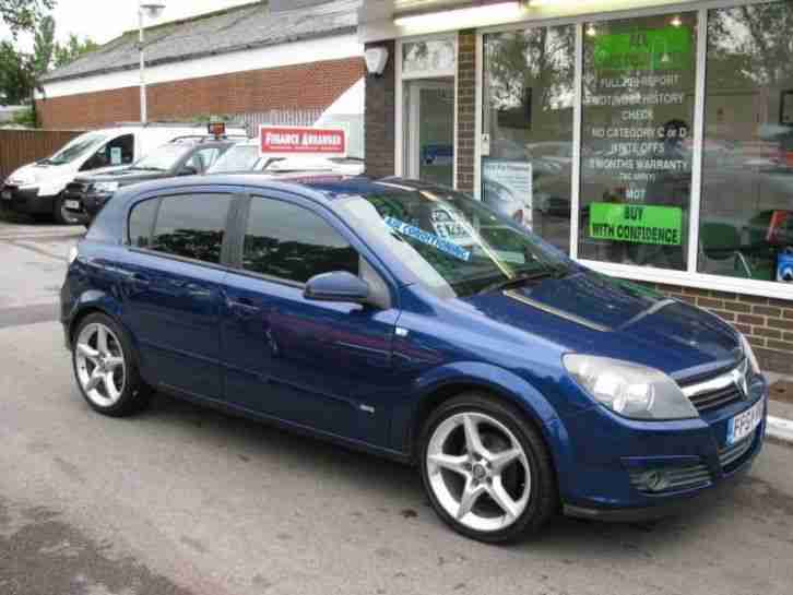 Vauxhall Astra 1.8i 16v SRi Hatchback 5d 1796cc