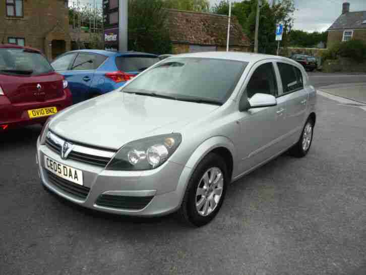 Vauxhall Astra Club 1.6i 16v
