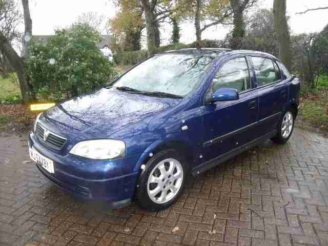 Vauxhall Astra Club 16v 5dr.HATCHBACK PETROL AUTOMATIC 2004/53