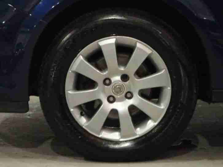 Vauxhall Astra Hatchback CLUB 16V TWINPORT - FSH - 5 DOOR - MANUEL