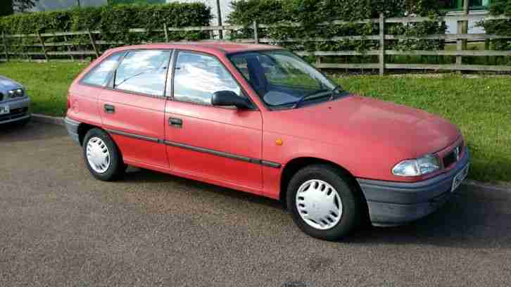 Vauxhall Astra Merit 1996 74,000 Miles