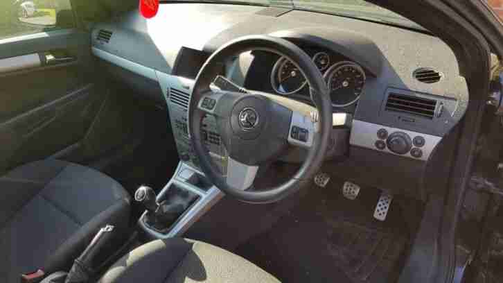 Vauxhall Astra SXI 1.6 3 Door 2007 (57) MOT Sept 2019