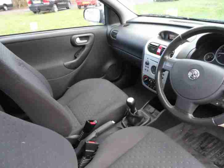 Vauxhall Corsa 1.0i Active JUST 62000 MILES 53 PLATE AIR CON ALLOYS