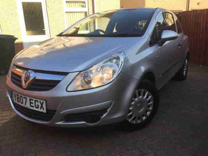 Vauxhall Corsa 1.2 Life 2007 (07) FULL MOT Petrol Silver 3 door (LOW insurance)