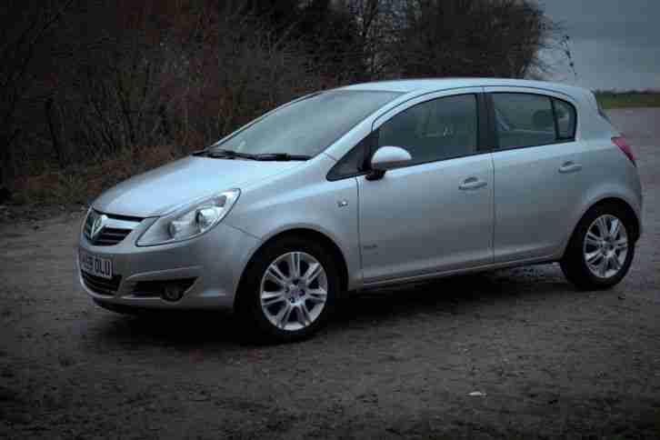 Vauxhall Corsa 1.4 16v Design