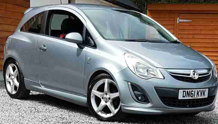 Vauxhall Corsa 1400 SRi 3 door.