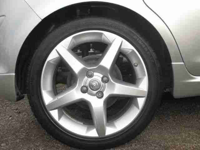 Vauxhall Corsa Hatchback SRI XP PACK