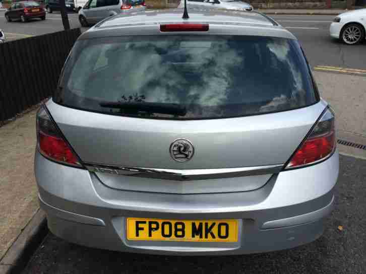Vauxhall/Opel Astra 08 1.4i 16 valve LIFE 5 DOOR SERVICE HISTORY
