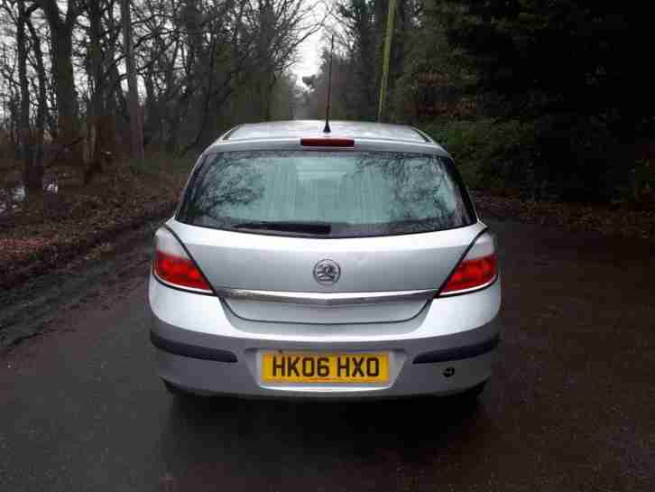 Vauxhall/Opel Astra 1.4i 16v ( a/c ) 2006.5MY Life Spares or Repair
