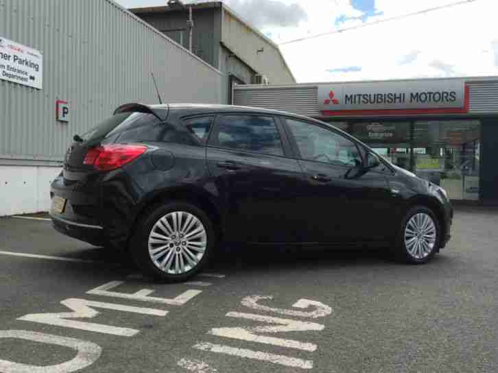 Vauxhall/Opel Astra 1.4i VVT 16v Petrol Turbo ( 140ps ) 2014 SE