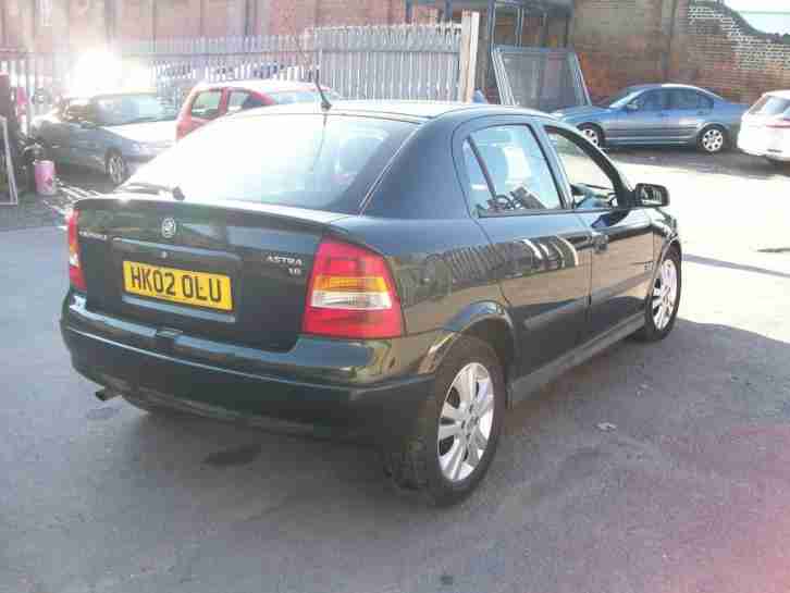 Vauxhall/Opel Astra 1.6i 16v 2002MY SXi