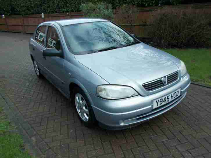 Vauxhall Opel Astra 1.6i 16v ( a c ) 2001MY Club clean car for the year