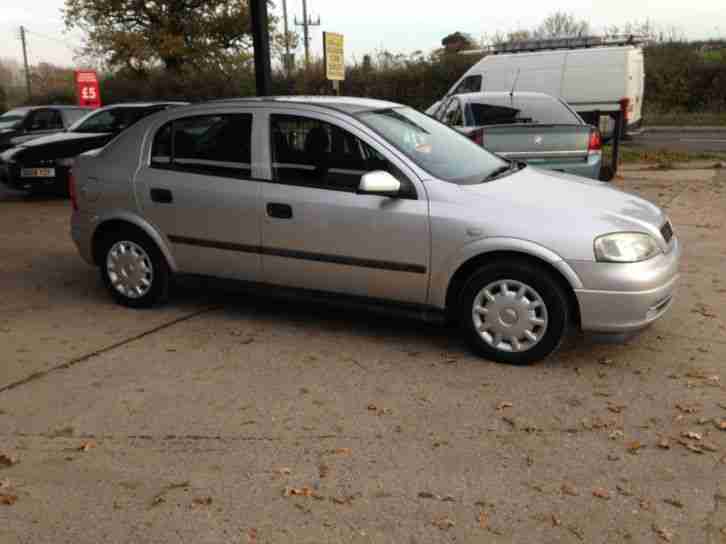 Vauxhall/Opel Astra 1.6i ( a/c ) 2000.5MY Club.full mot,low miles.