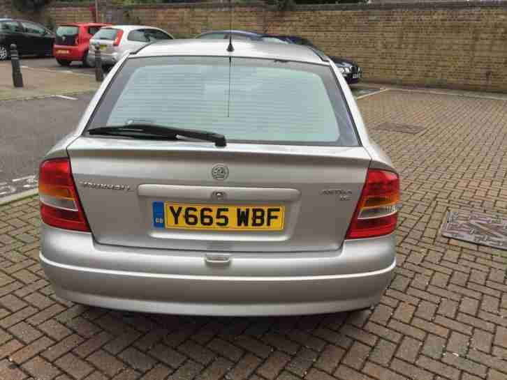 Vauxhall/Opel Astra 1.6i ( a/c ) 2001MY LS very low miles 88k only full mot