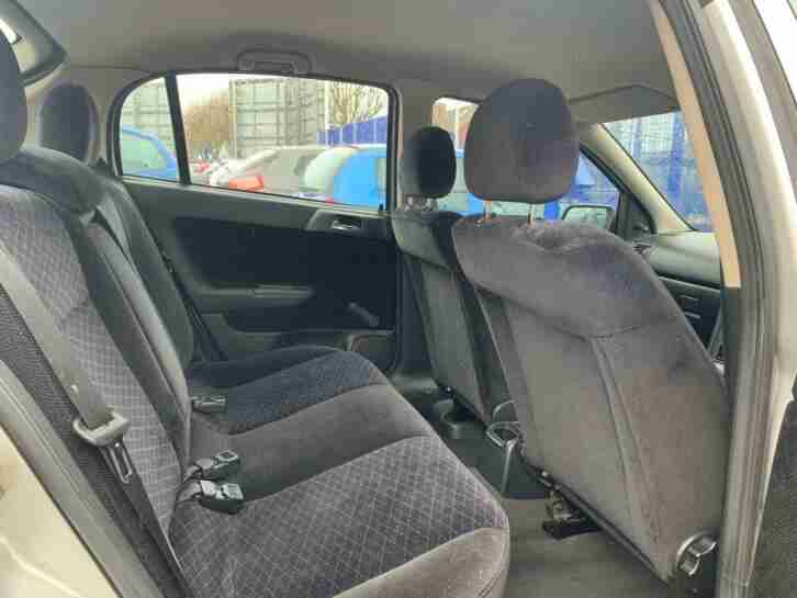 Vauxhall/Opel Astra 1.6i ( a/c ) AUTOMATIC 1999MY Club Excellent Runner Bargain