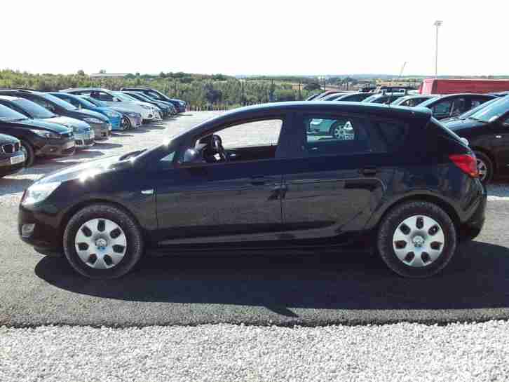 Vauxhall/Opel Astra 1.7CDTi 16v ( 110ps ) 2010MY Exclusiv