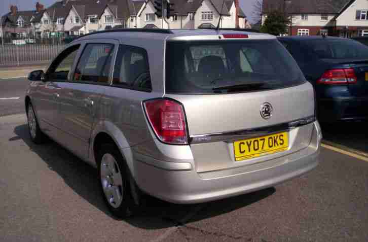 Vauxhall/Opel Astra 1.7CDTi 16v Club Estate Diesel Low Miles Recent Cambelt