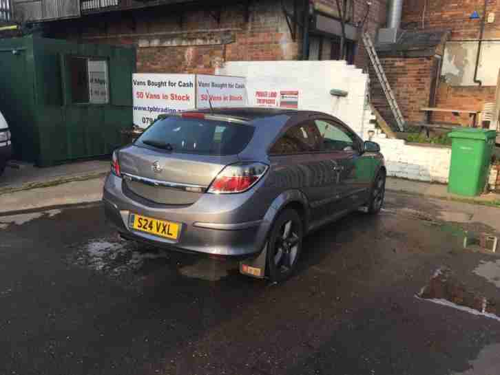 Vauxhall/Opel Astra 1.9CDTi 16v ( 150ps ) Sport Hatch 2005.5MY SRi full mot