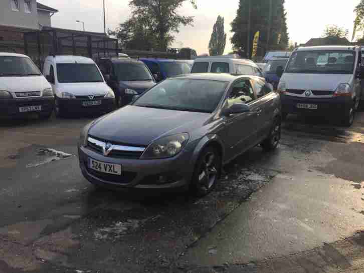 Vauxhall/Opel Astra 1.9CDTi 16v ( 150ps ) Sport Hatch 2005.5MY SRi full mot