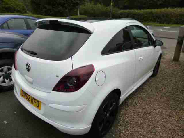 Vauxhall/Opel Corsa 1.2i 16v ( 85PS ) ( a/c ) 2012.5MY SXi