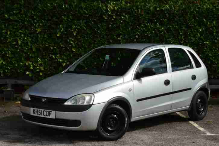 Vauxhall/Opel Corsa 1.2i 16v Easytronic 2002MY Club